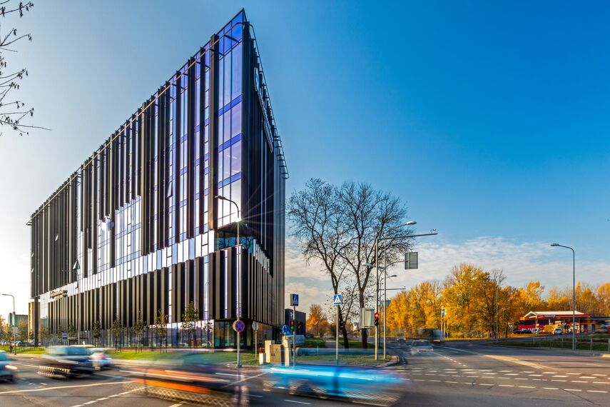 MasterLine 8 HI Pencereler ve CW 50-HI Giydirme Cepheler - Office building Avia Solutions Group Headquarters konumlanmış Vilnius, Litvanya