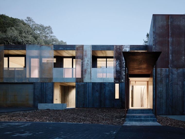 ConceptSystem 68 Windows, ConceptWall 50 Façades and ConceptPatio 130 Sliding & Folding - Villa The Giving Tree located inUnited States of America