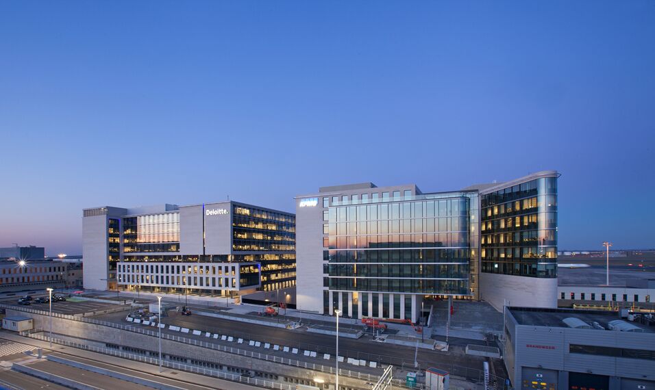 CW 50-SC Façades - Office building Gateway & Passport located in Zaventem, Belgium