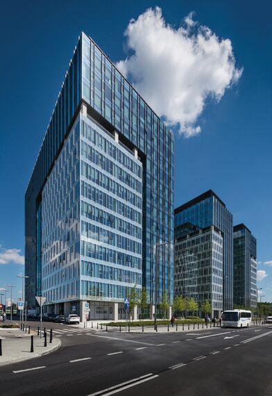 CW 50-HI Façades and CW 50-SC Façades - West Station located in Warsaw, Poland