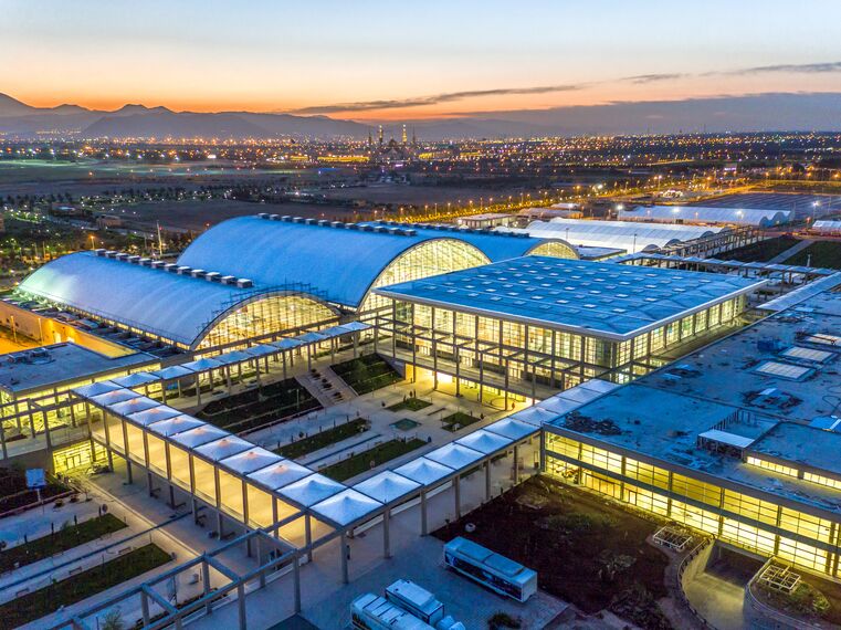 ConceptWall 50 Façades, CS 59 Automatic Door Doors, ConceptWall 60 Façades and ConceptSystem 59 Windows - Sun City located in Qazvin, Iran