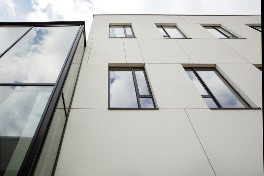 ConceptSystem 77 Windows, BriseSoleil 100 Solar Shading and CS 77 Fire Proof Windows - AZ Sint Maarten located in Mechelen, Belgium