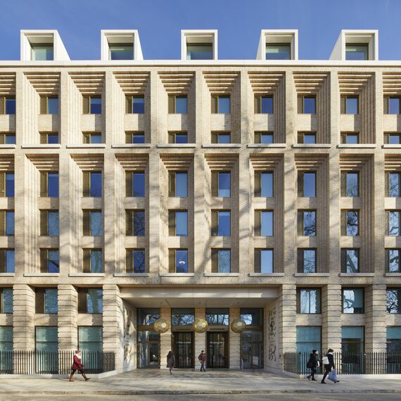 CS 38-SL (c) Cancelled Systems - Apartmentcomplex Cartwright Gardens located in London, United Kingdom