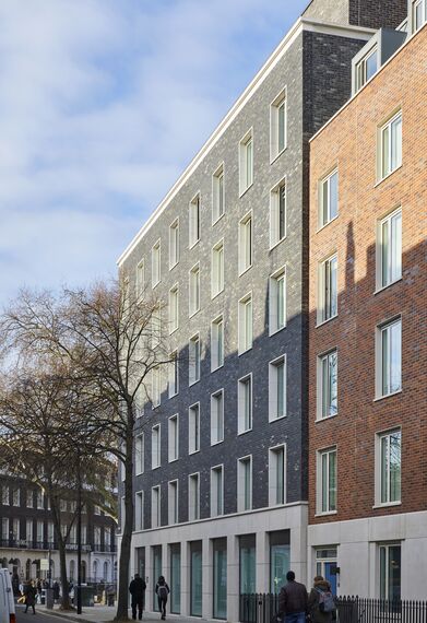 CS 38-SL (c) Cancelled Systems - Apartmentcomplex Cartwright Gardens located in London, United Kingdom