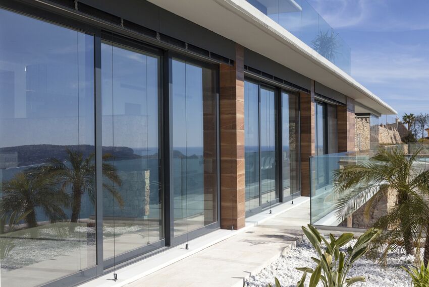 ConceptSystem 77 Windows - Vivienda Particular located in Alicante, Spain