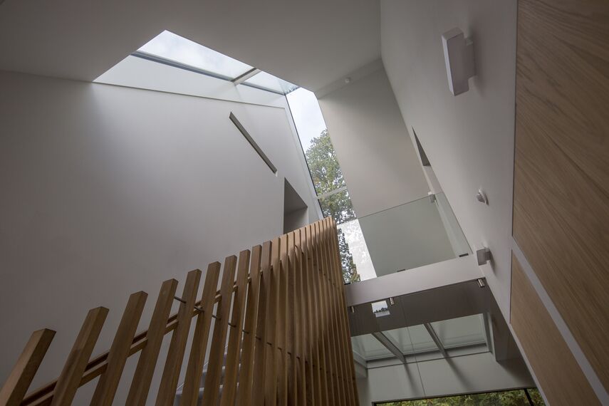 CS 86-HI (c) Cancelled Systems, ConceptWall 50 Façades and HiFinity Sliding & Folding - Villa Forest villa Voorschoten located in Voorschoten, The Netherlands