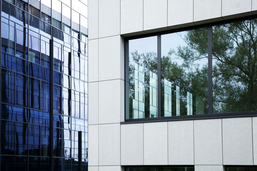 ConceptWall 50 Façades, ConceptSystem 68 Doors and ConceptSystem 68 Windows - City Link Kantoren Berchem located in Berchem, Belgium