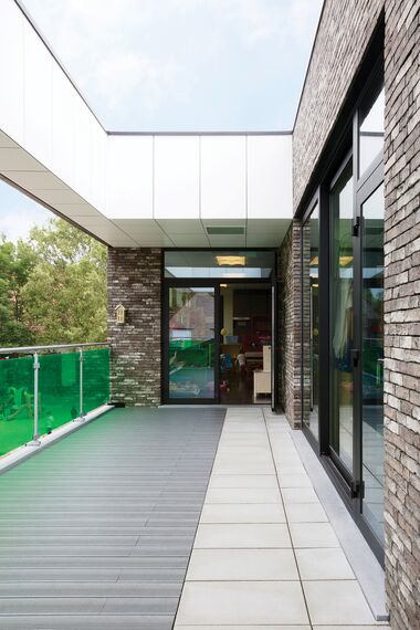 CS 86-HI (c) Cancelled Systems - Elementary School 't Groen Drieske located in Gent, Belgium
