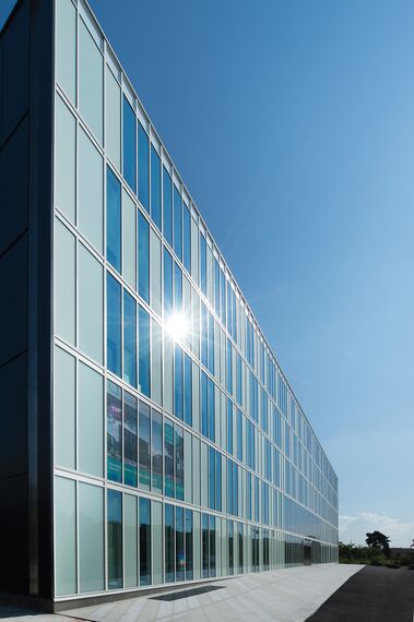 ConceptWall 86 Façades and ConceptWall 50 Façades - Office building Ilot 6 located in Lyon, France