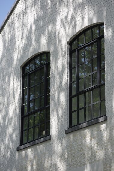 CS 38-SL (c) Cancelled Systems, ConceptSystem 77 Windows, ConceptPatio 130 Sliding & Folding, Vision 50 Doors and ConceptWall 50 Façades - Paynes & Borthwick located in London, United Kingdom