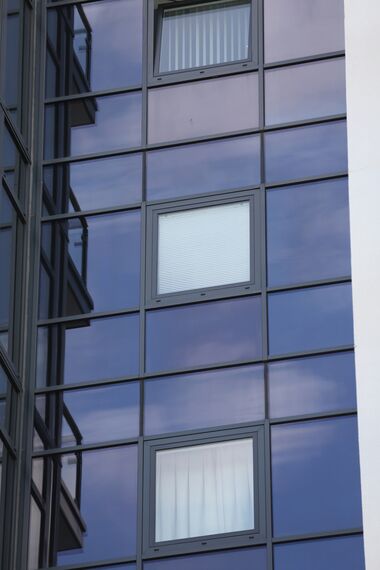 CS 38-SL (c) Cancelled Systems, ConceptSystem 77 Windows, ConceptPatio 130 Sliding & Folding, Vision 50 Doors and ConceptWall 50 Façades - Paynes & Borthwick located in London, United Kingdom
