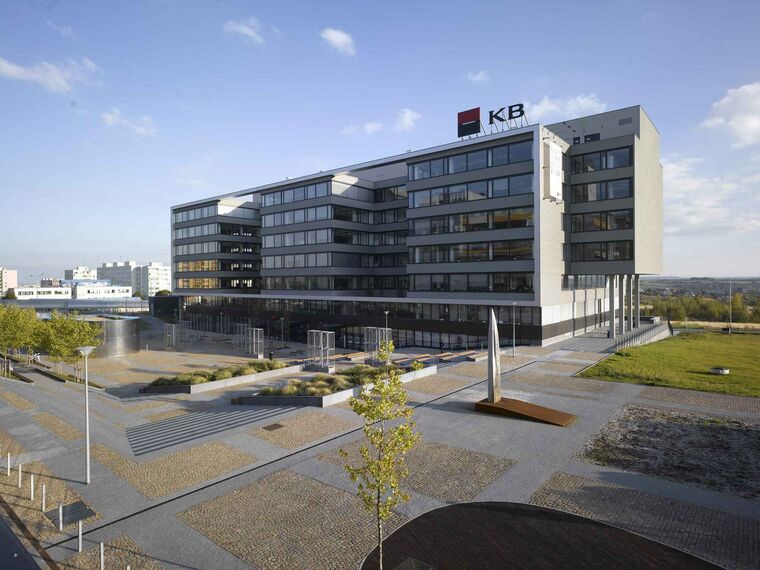 CS 86-HI (c) Cancelled Systems and ConceptWall 50 Façades - Západní město - City West - Office Building located in Prague, Czech Republic
