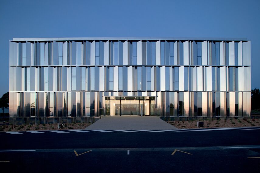 ConceptWall 86 Façades - Fiteco Office Building located in Changé, France