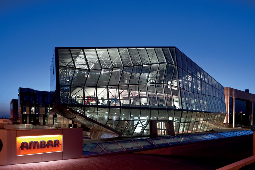 ConceptSystem 77 Doors, ConceptWall 60 Façades and ConceptSystem 77 Windows - Ambar Engineering & Innovation Centre located in Santander, Spain