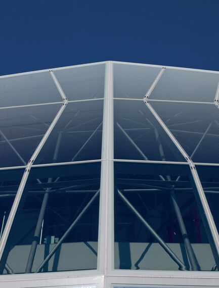 ConceptSystem 77 Doors, ConceptWall 60 Façades and ConceptSystem 77 Windows - Ambar Engineering & Innovation Centre located in Santander, Spain