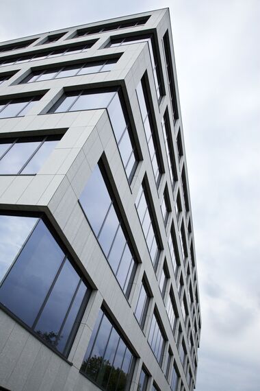 ConceptWall 50 Façades, ConceptSystem 68 Doors and ConceptSystem 68 Windows - City Link Kantoren Berchem located in Berchem, Belgium