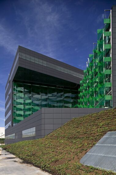 ConceptSystem 68 Windows, ConceptSystem 68 Doors, ConceptWall 50 Façades and ConceptWall 86 Façades - Coca-Cola headquarters Spain located in Madrid, Spain
