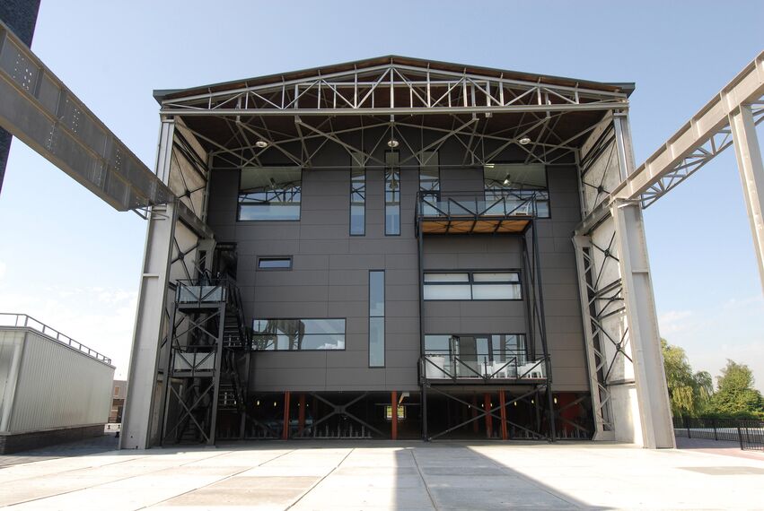 ConceptSystem 68 Doors, CS 38-SL (c) Cancelled Systems, ConceptWall 50 Façades, CS 38-SL (c) Cancelled Systems and ConceptSystem 68 Windows - Office building De Drie Rivieren located in Ridderkerk, The Netherlands