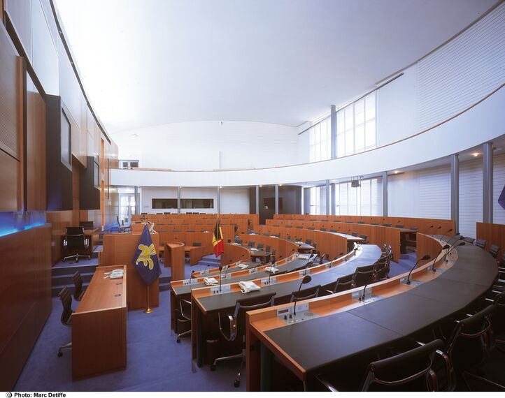 ConceptWall 50 Façades - Brussels Parliament located in Brussels, Belgium