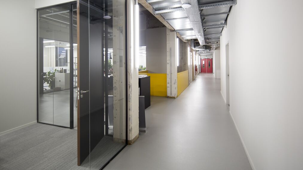 ConceptSystem 77 Doors, CW 50 Standard Façades, CW 50 Façades and CS 77 Hidden Vent Windows - Building N Hengelo located in Hengelo, The Netherlands