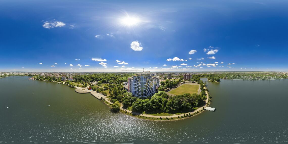 MasterLine 8-HI Doors and CW 50-HI Façades - Parus located in Ivano-Frankivsk, Ukraine