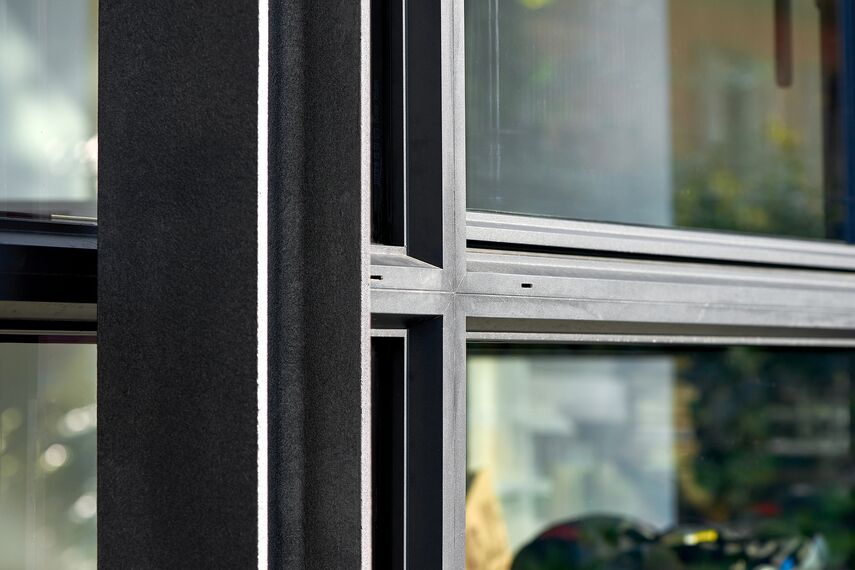 ConceptPatio 130 Sliding & Folding, CS 86-HI (c) Cancelled Systems, SlimLine 38 Standard Windows and SlimLine 38 Classic Windows - Villa Villa Treviso located in Treviso, Italy