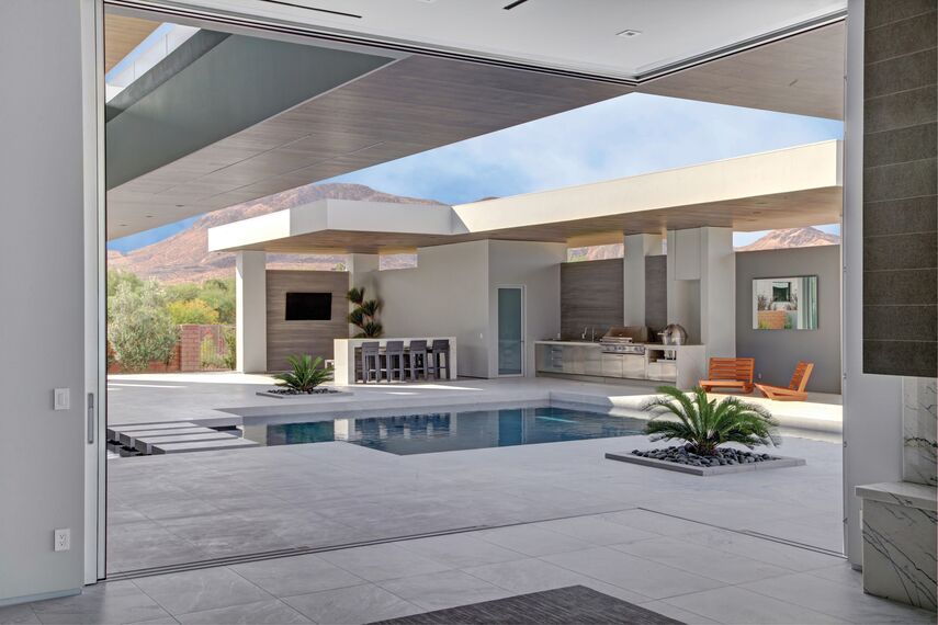 ConceptSystem 77 Doors and ConceptSystem 77 Windows - Painted Feather located in Las Vegas, United States of America