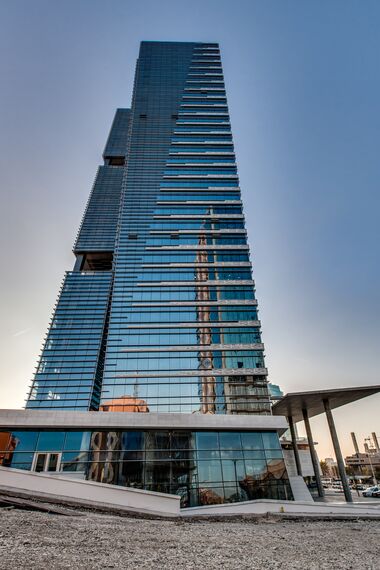 CW 50-SC Giydirme Cepheler - Business center Paragon Tower konumlanmış Ankara, Türkiye