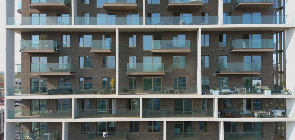 ConceptWall 60 Giydirme Cepheler ve MasterLine 8 HI+ Pencereler - Scheldezicht konumlanmış Antwerp, Belçika