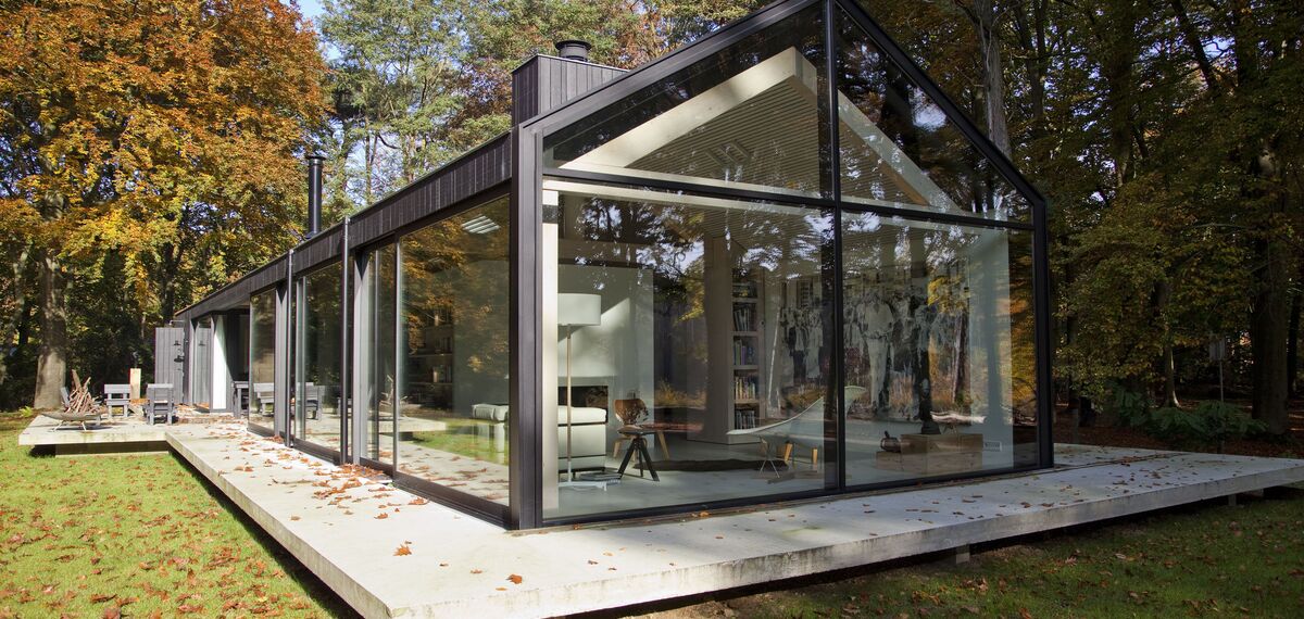 ConceptPatio 130 Sürme Sistemler, ConceptSystem 77 Pencereler ve ConceptWall 50 Giydirme Cepheler - House The Brouwhuis konumlanmış Oisterwijk, Hollanda