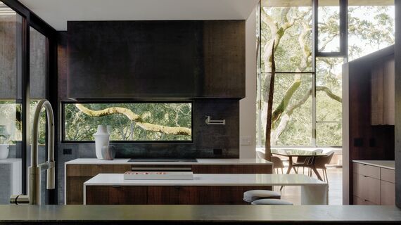 ConceptSystem 68 Windows, ConceptWall 50 Façades and ConceptPatio 130 Sliding & Folding - Villa The Giving Tree located inUnited States of America